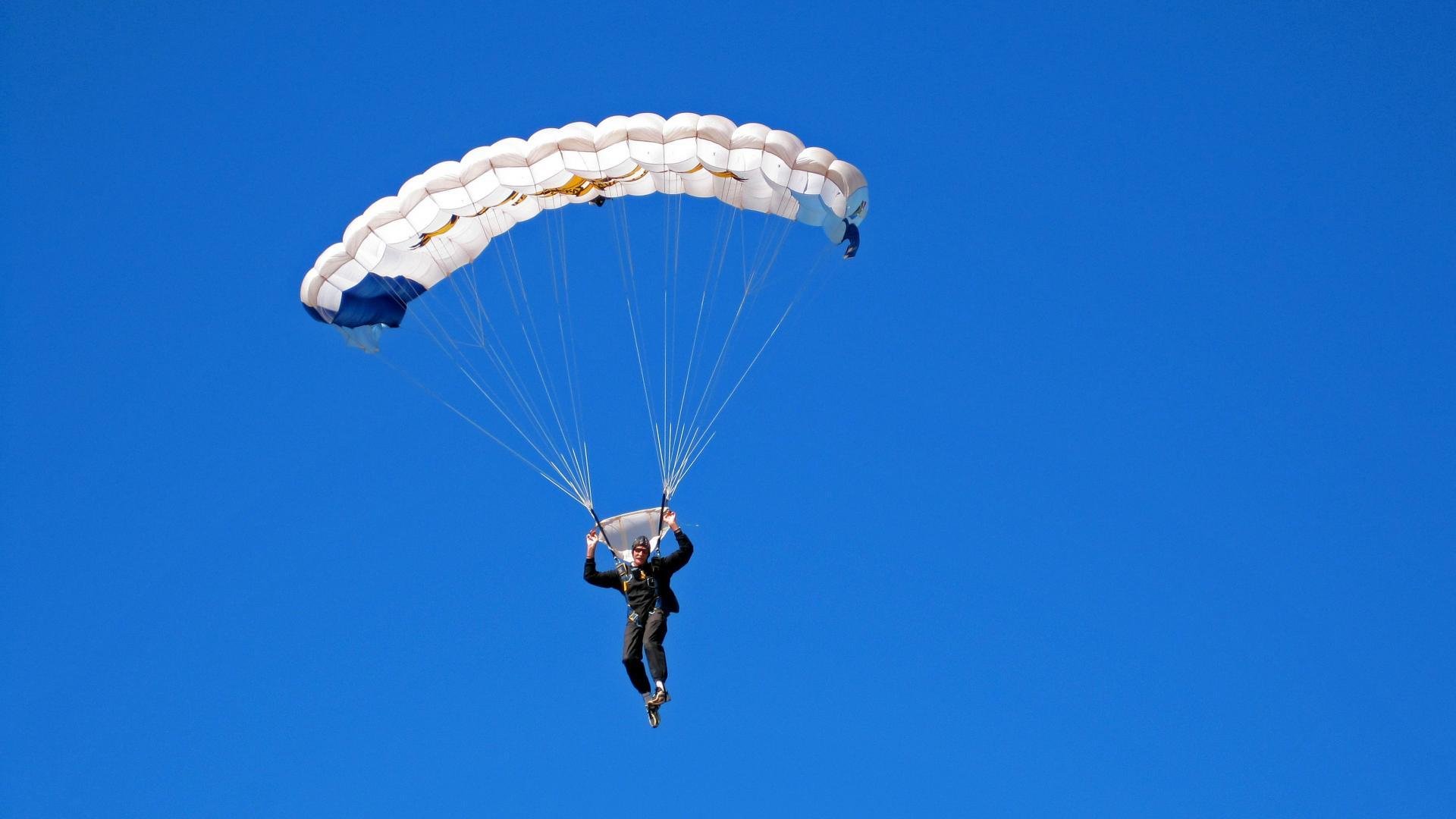 体育新闻中心深化体育主题纪录片传播平台共建,体育新闻专题报道